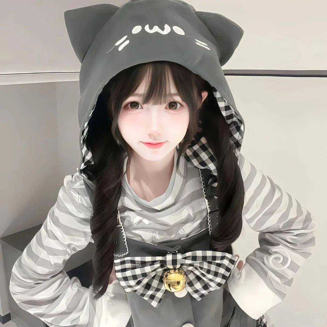 𝑾𝒆𝑪𝒉𝒂𝒕可爱甜妹女头