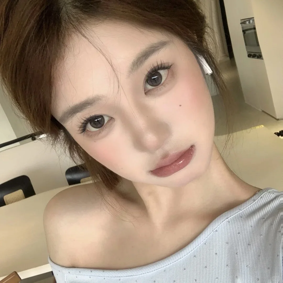 WeChat|日韩系|怼脸拍女头