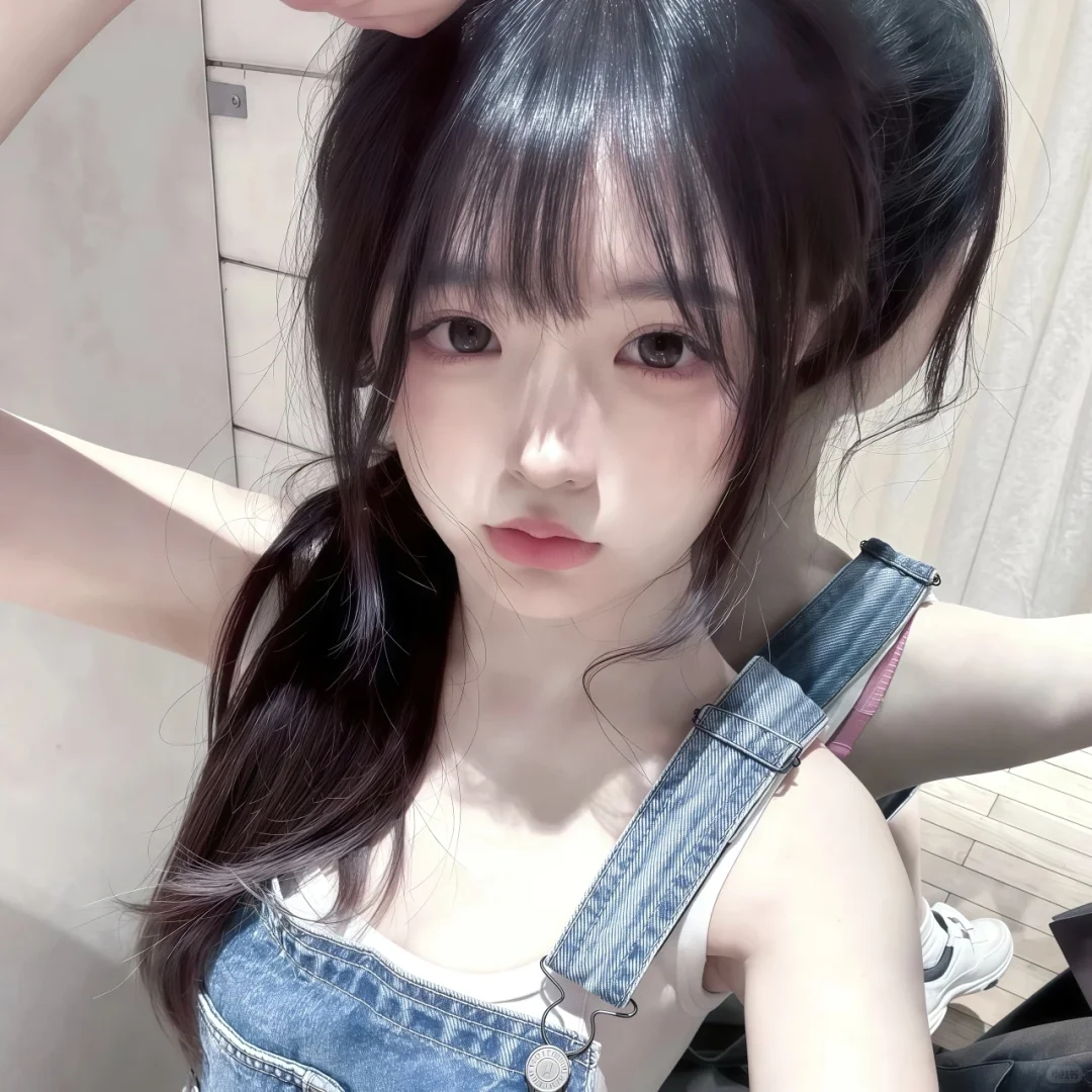 𝑾𝒆𝑪𝒉𝒂𝒕可爱甜妹女头