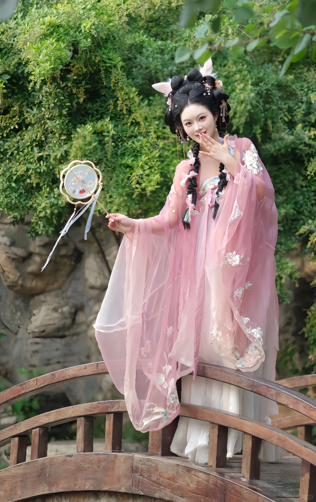 我才不要清冷温婉 我要当最明艳俏皮大小姐