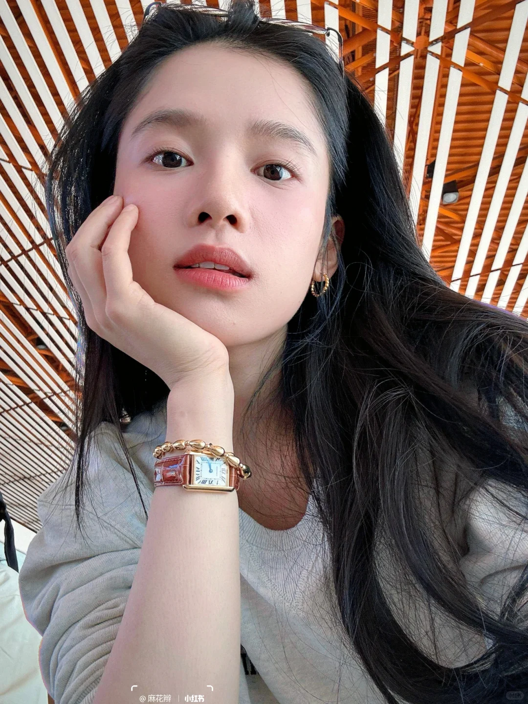 omg张婧仪连这个角度都是美的！