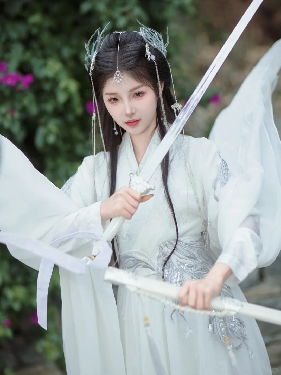 “师兄，今日一别，各自天涯”