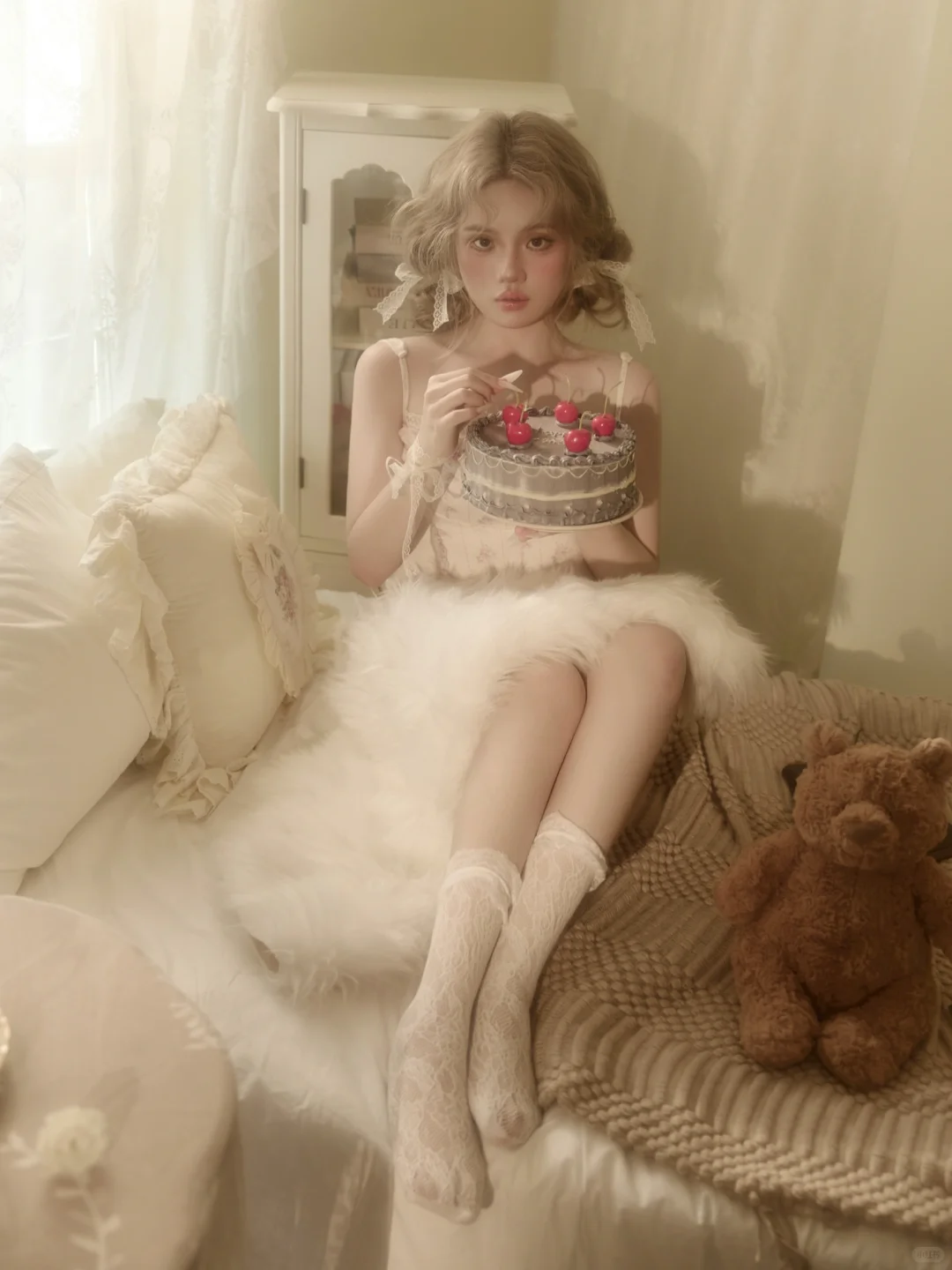 法式油画｜洋娃娃怀里的小棕熊 #私房写真