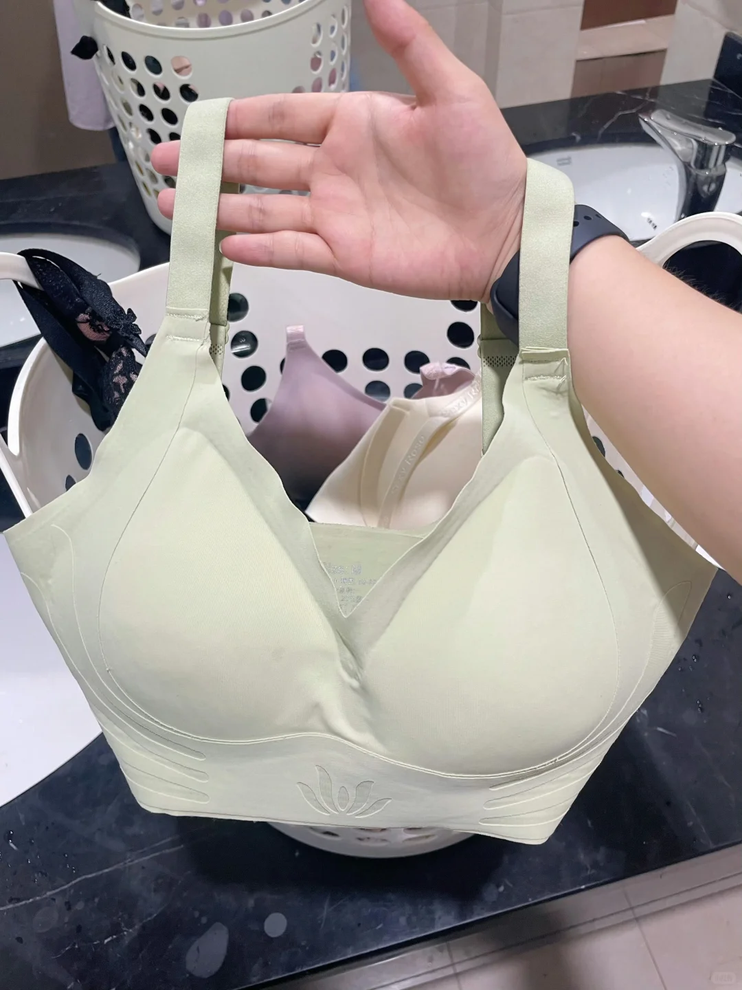 川渝好男人真的会帮老婆洗内衣！！！