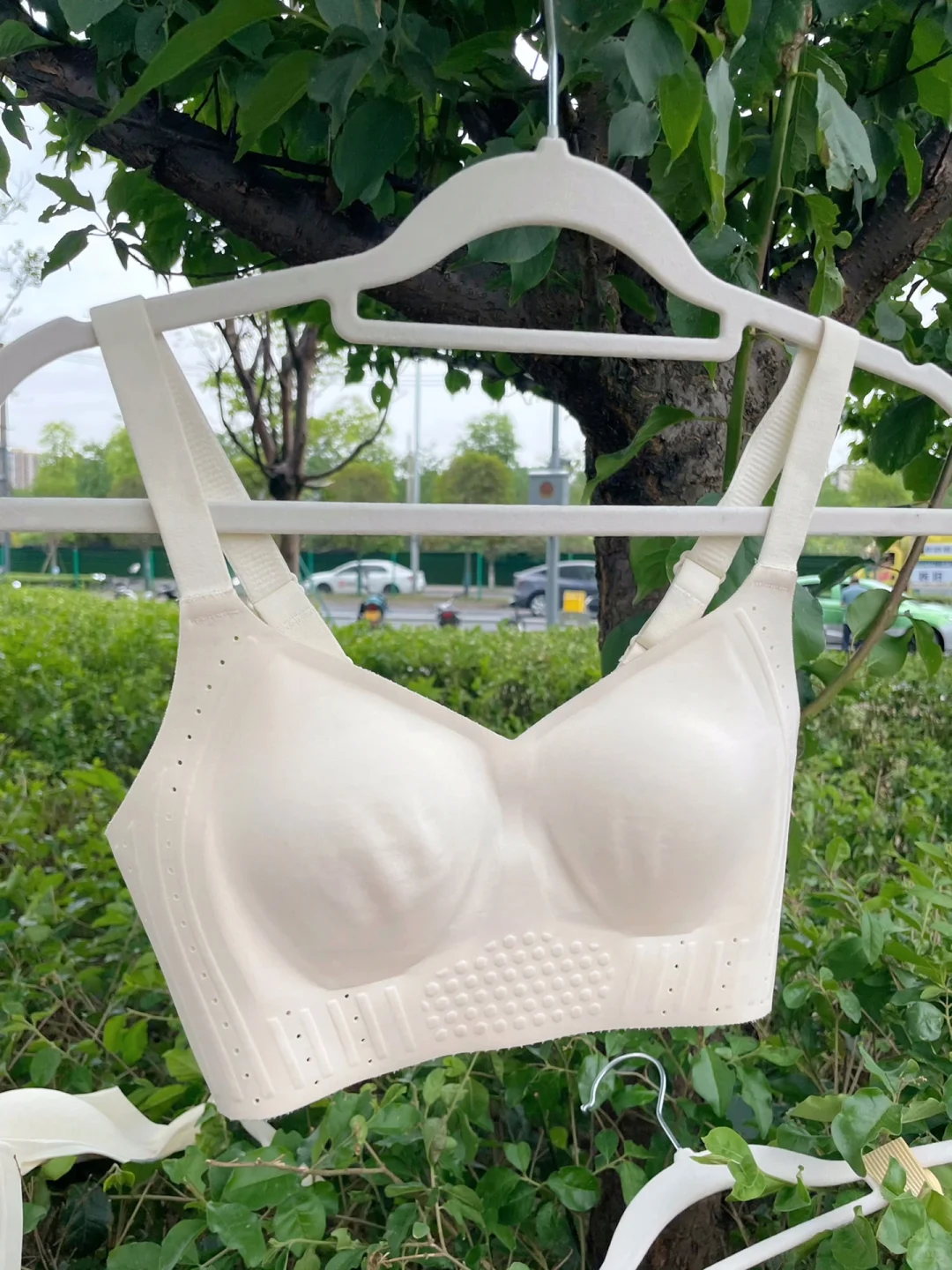 这是高空抛物还是故意的？？？