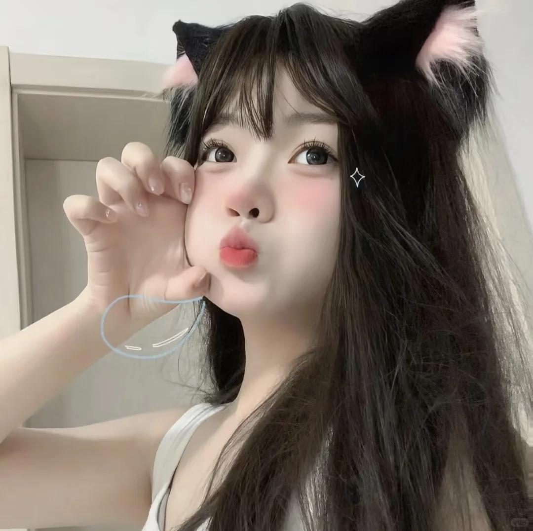 𝐖𝐞𝐂𝐡𝐚𝐭/.甜妹头像