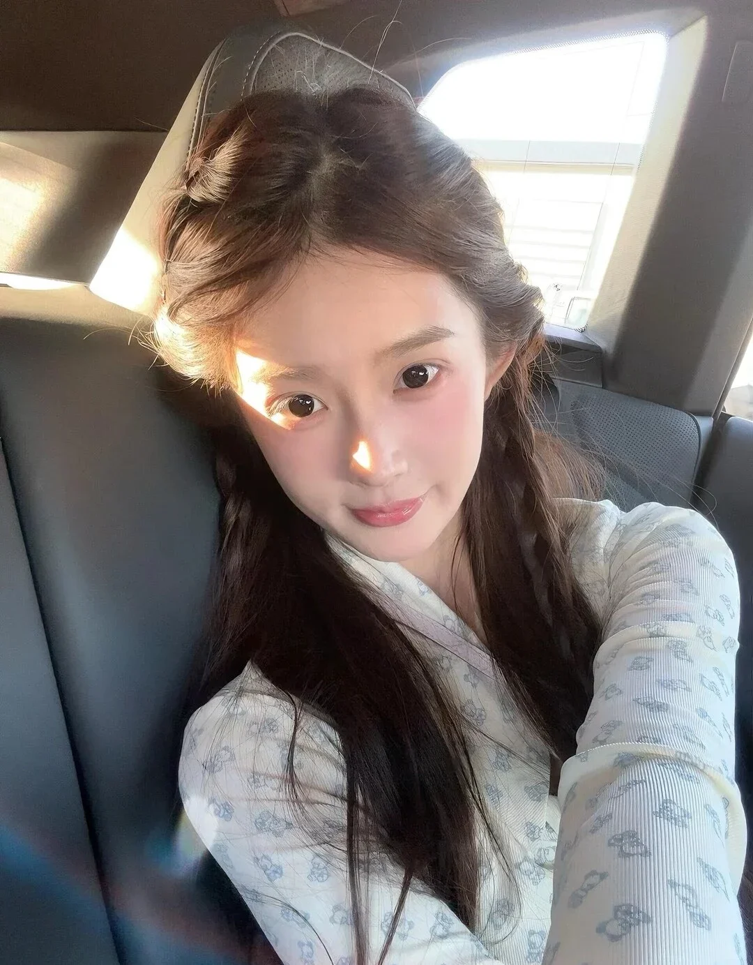 怎么会有这么可爱的女生！！！