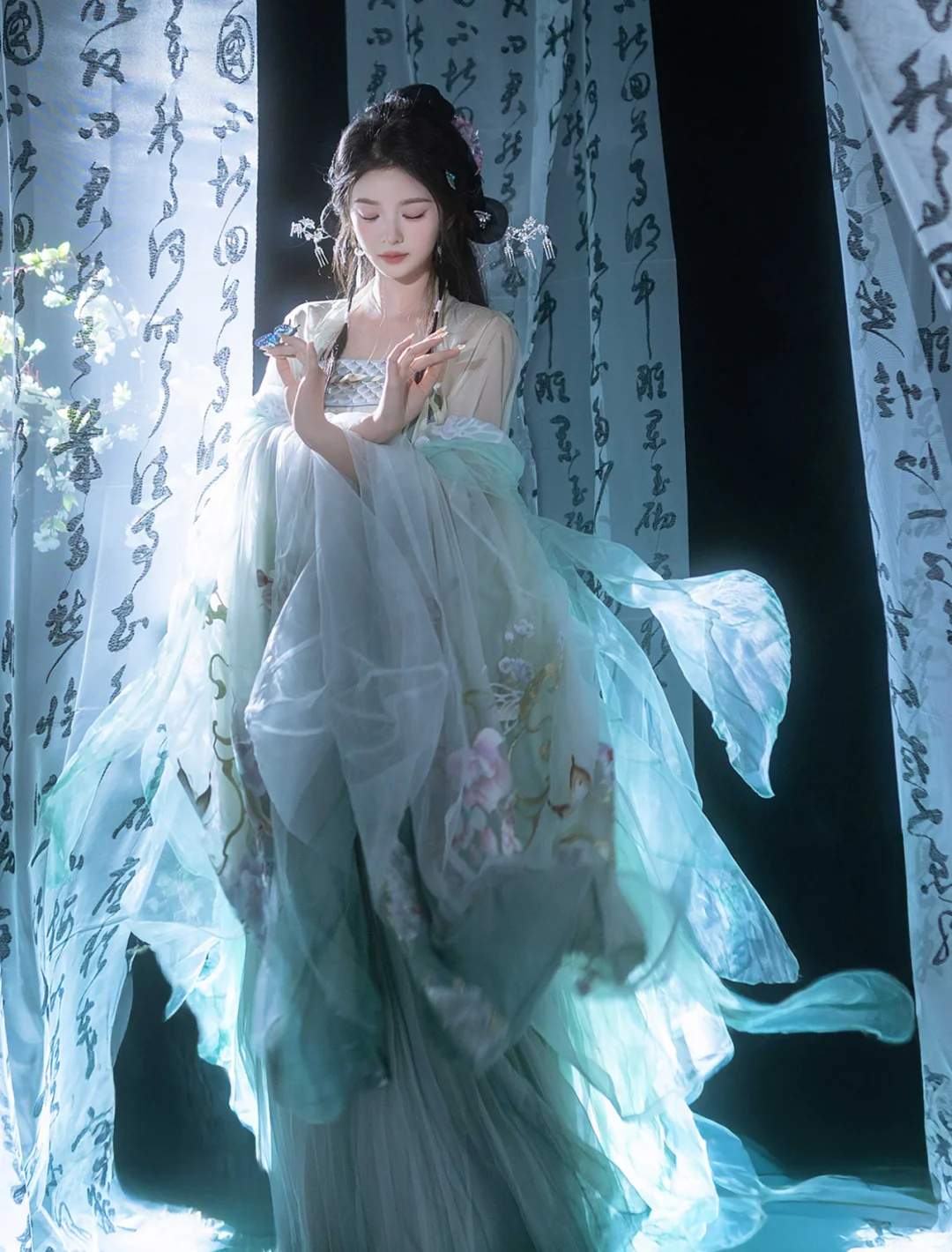 可以永远相信中式审美✨仙侠文女主既视感