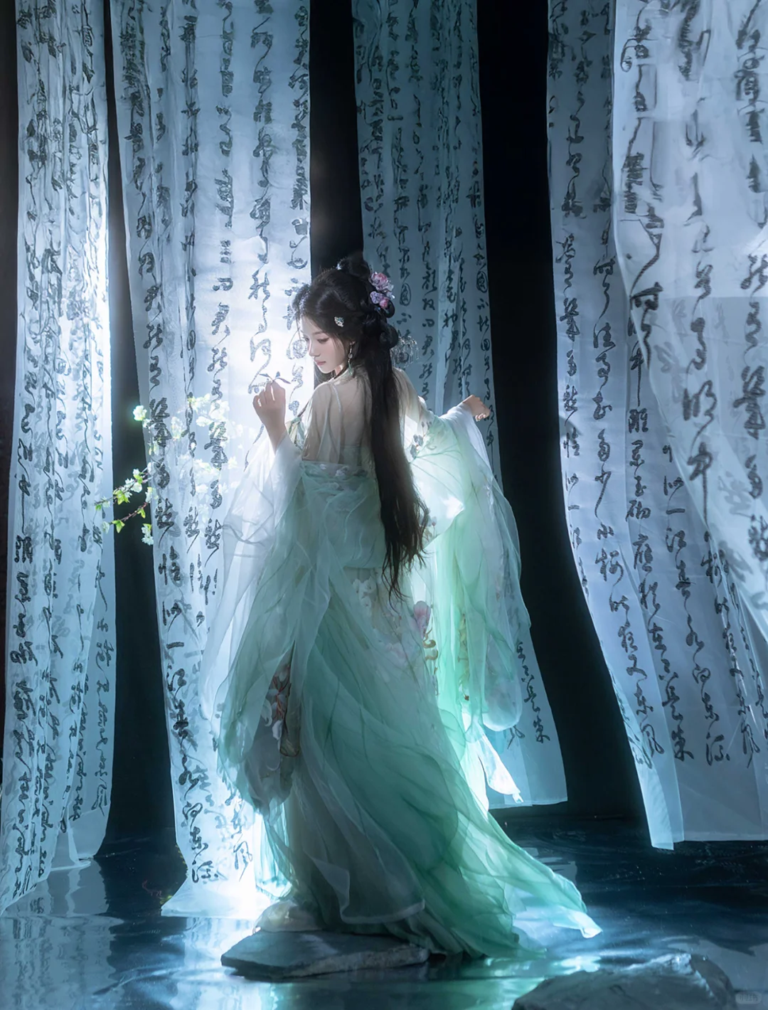 可以永远相信中式审美✨仙侠文女主既视感