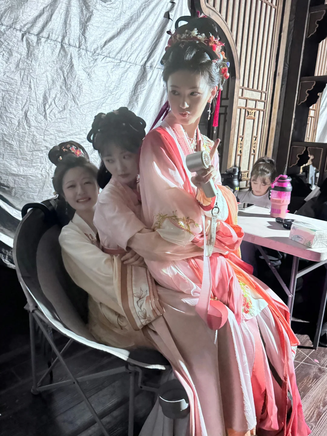 “天才惜天才” “江湖儿女，轻死重义”