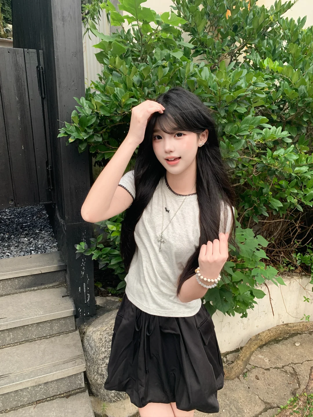 存9张i人小幅度拍照姿势 ✶🍏‧₊˚💭⸝⸝꙳ 🌿 ✧*