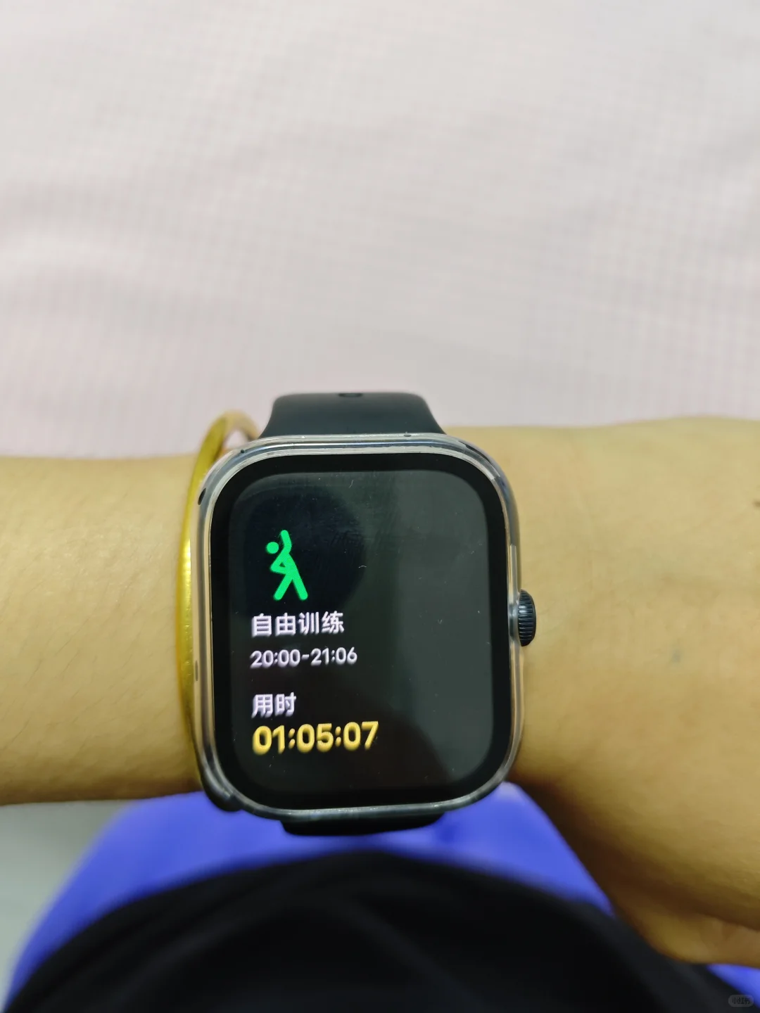 运动打卡力量训练一小时352千卡