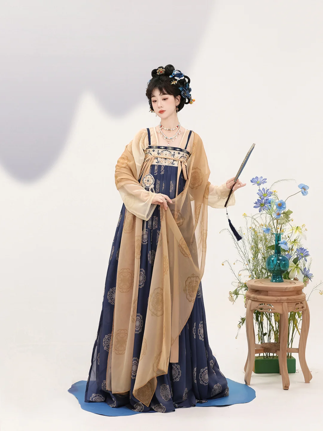 国风穿搭｜古韵今风，美到心坎里