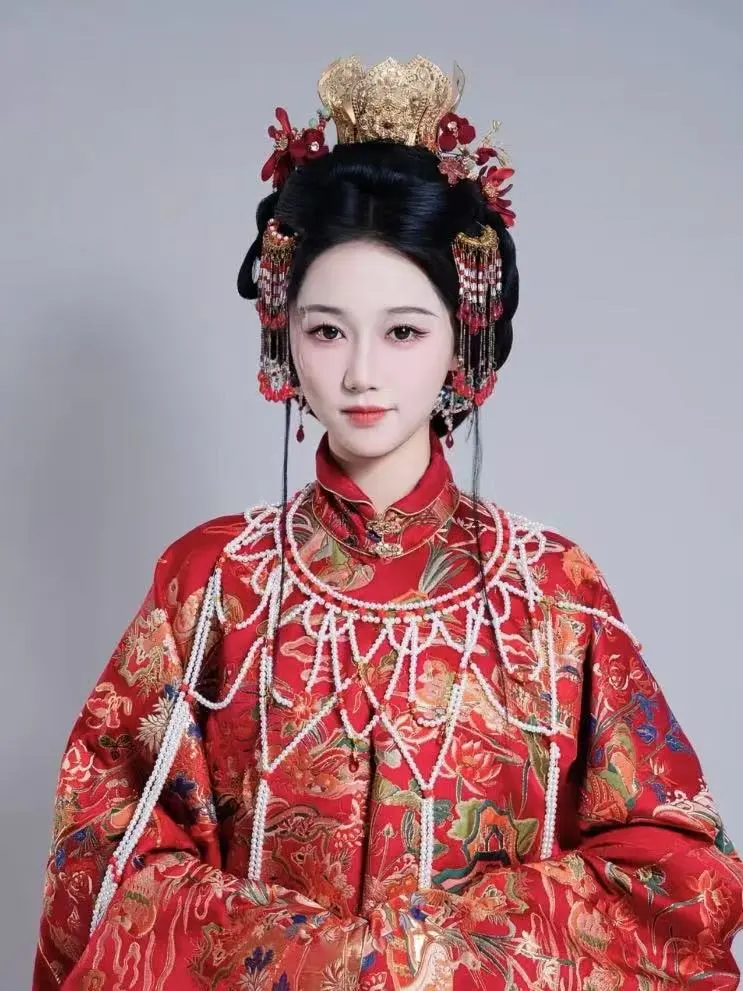 老天奶…突然理解折腰女主的选角了