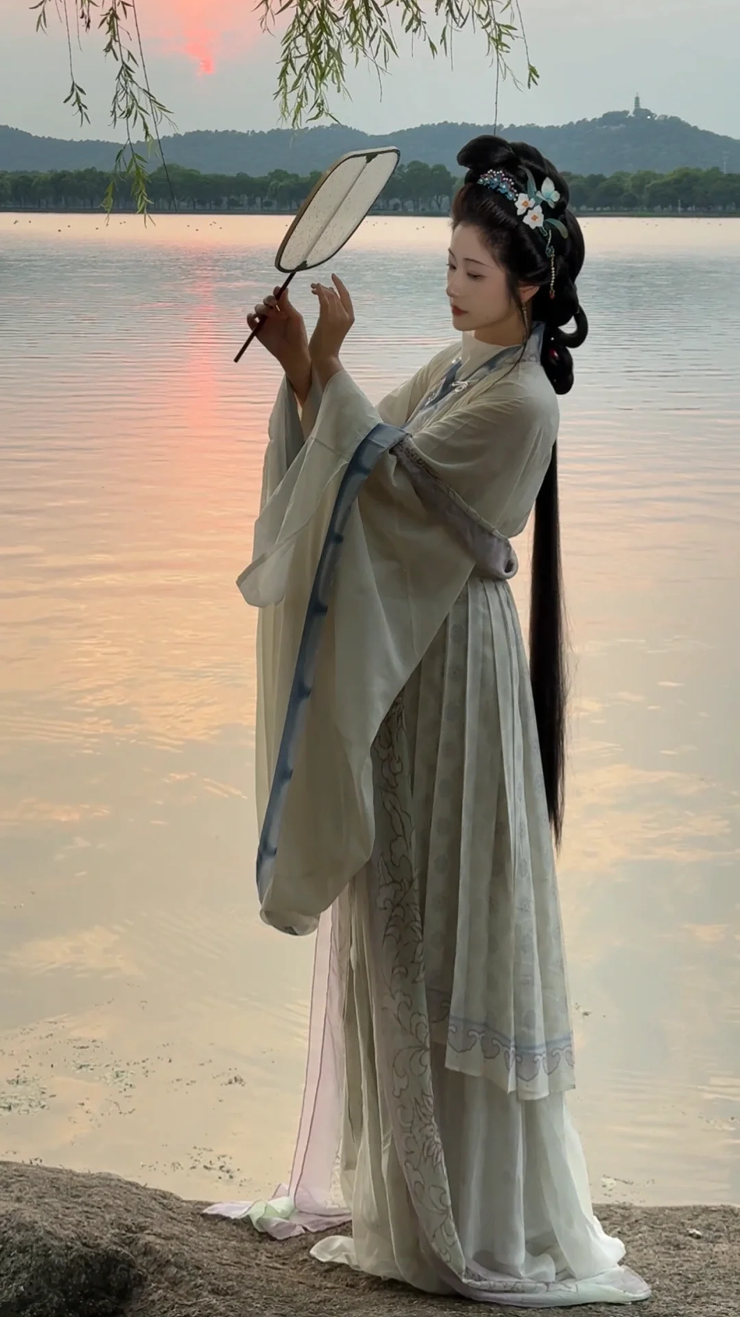 老娘与夕阳