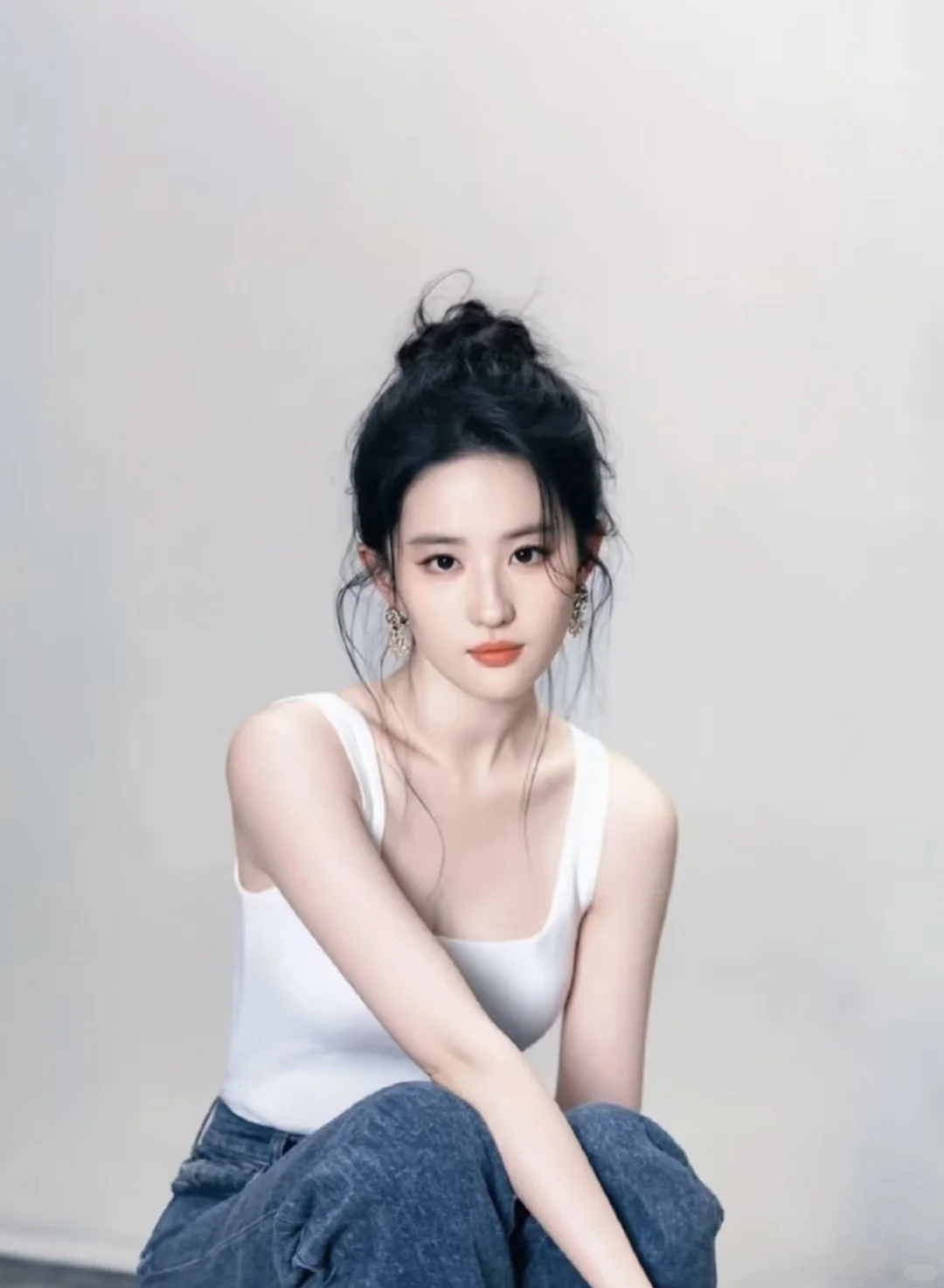 亦正亦邪的女孩真迷人～～