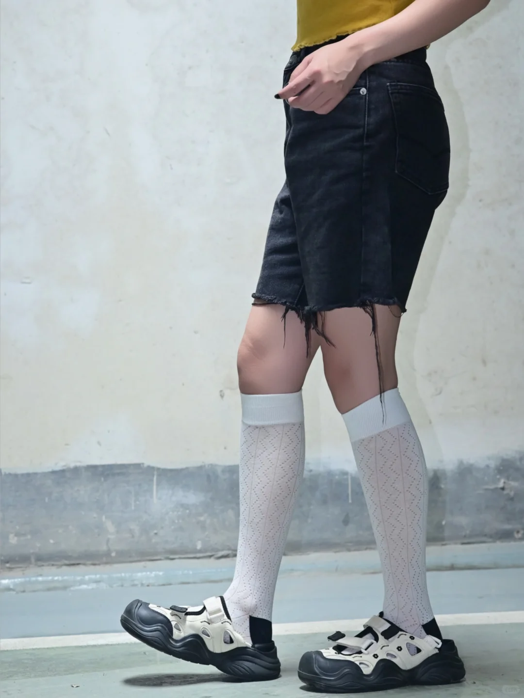 四色心动网眼长筒袜🧦｜撞色穿搭小心机！