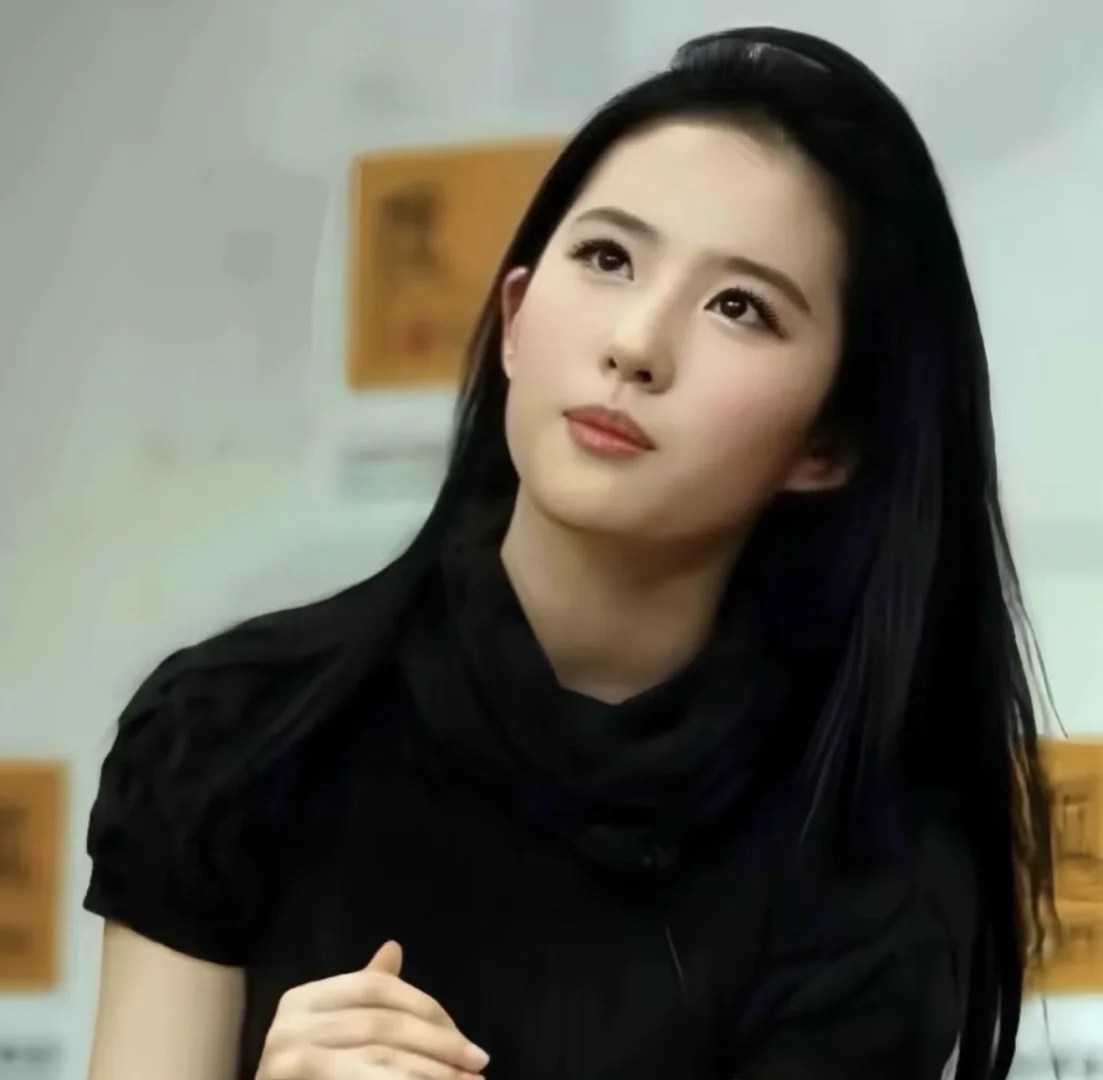 亦正亦邪的女孩真迷人～～