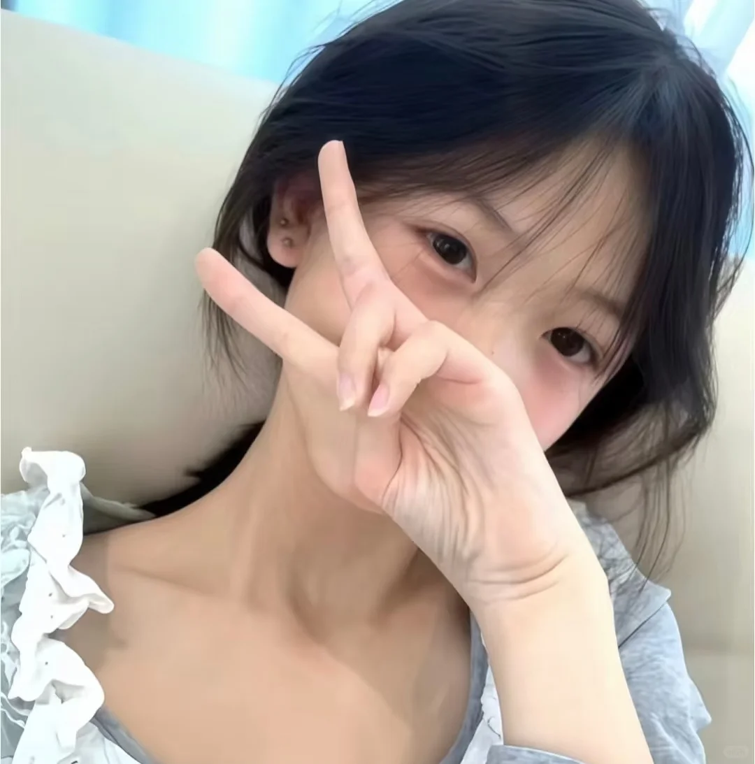 𝙒𝙚𝘾𝙝𝙖𝙩｜可爱甜妹女头