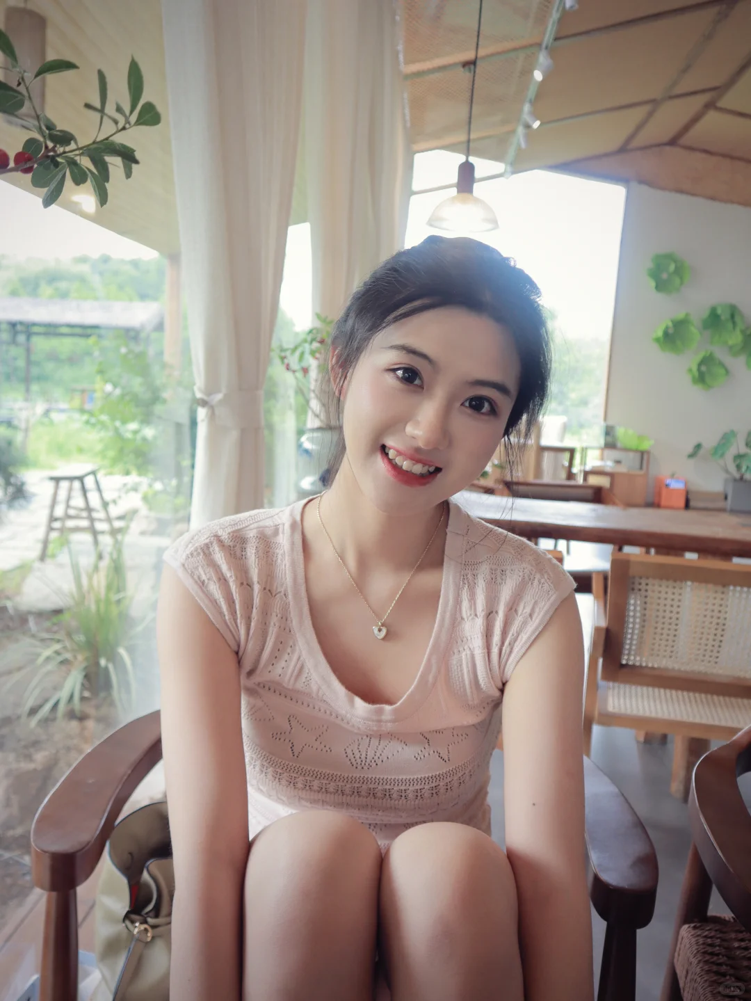 圆溜溜的眼睛