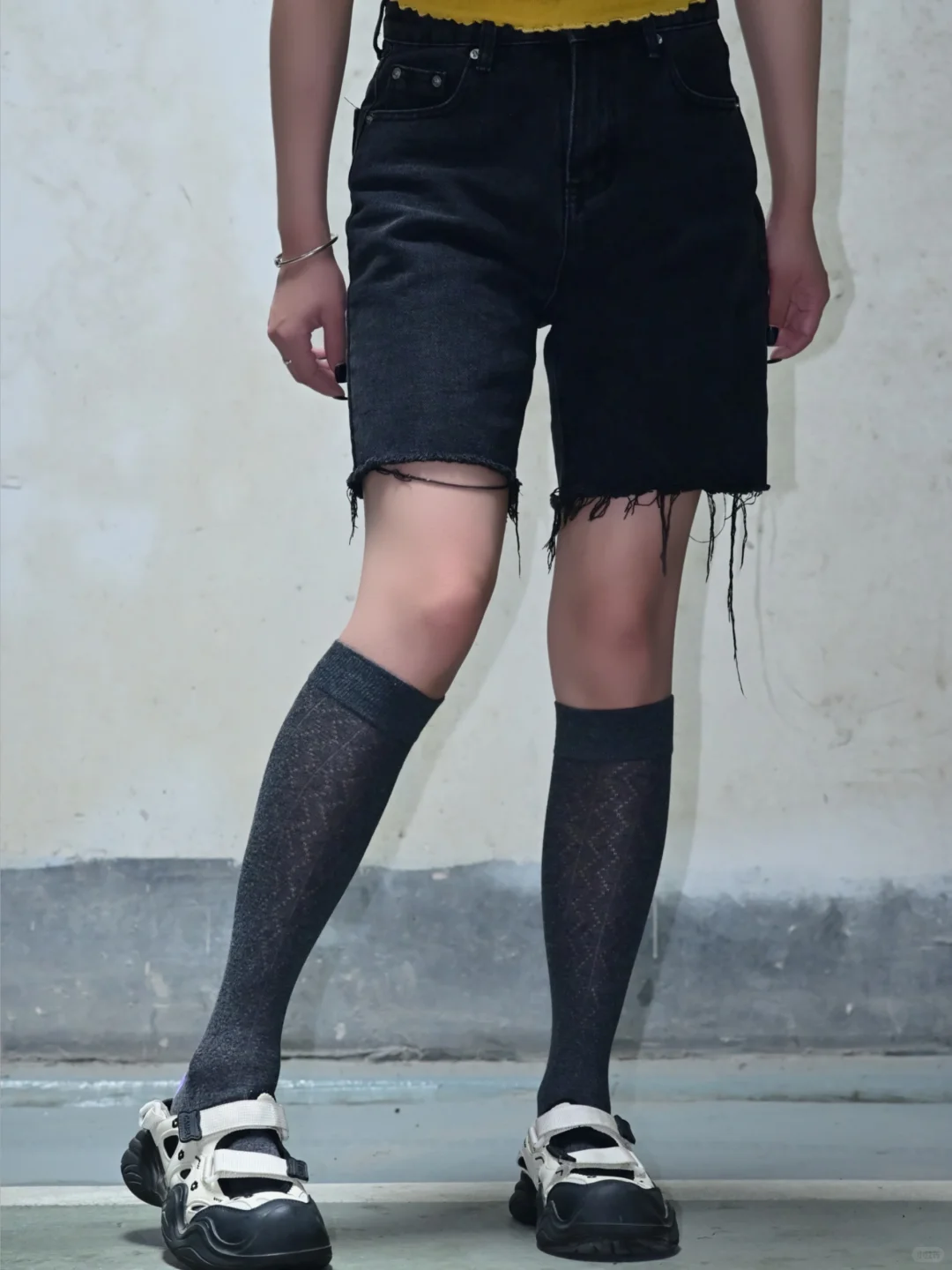 四色心动网眼长筒袜🧦｜撞色穿搭小心机！