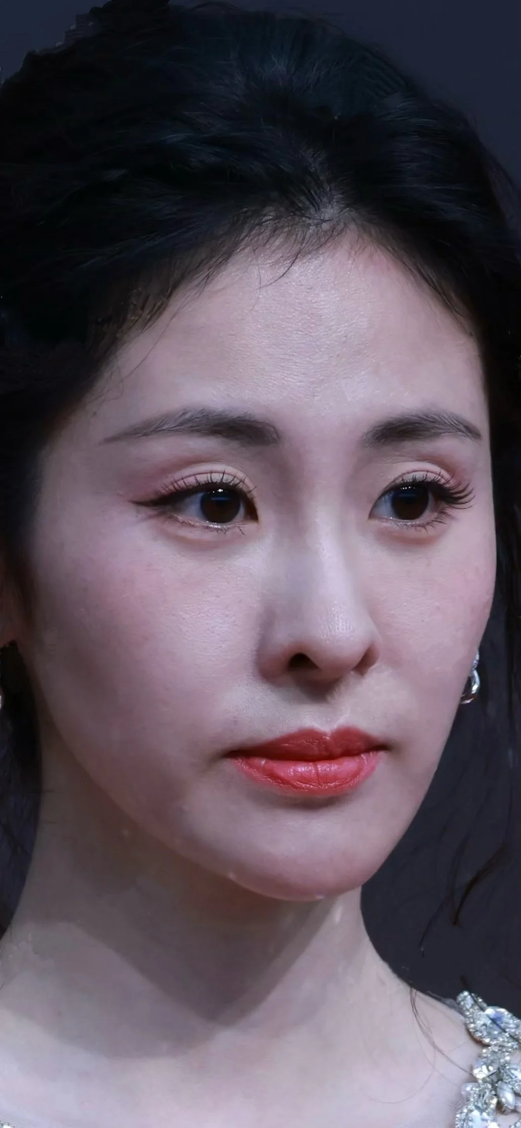 张碧晨生图鲨疯了 这皮肤状态真好 美的
