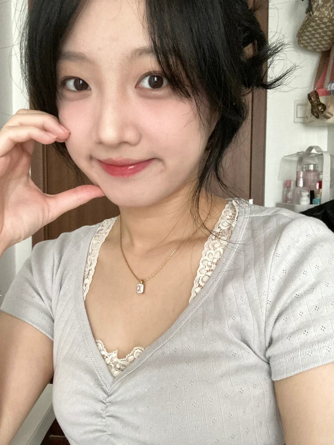 这样的脸蛋子有没有嫩嘟嘟的感觉嘞？