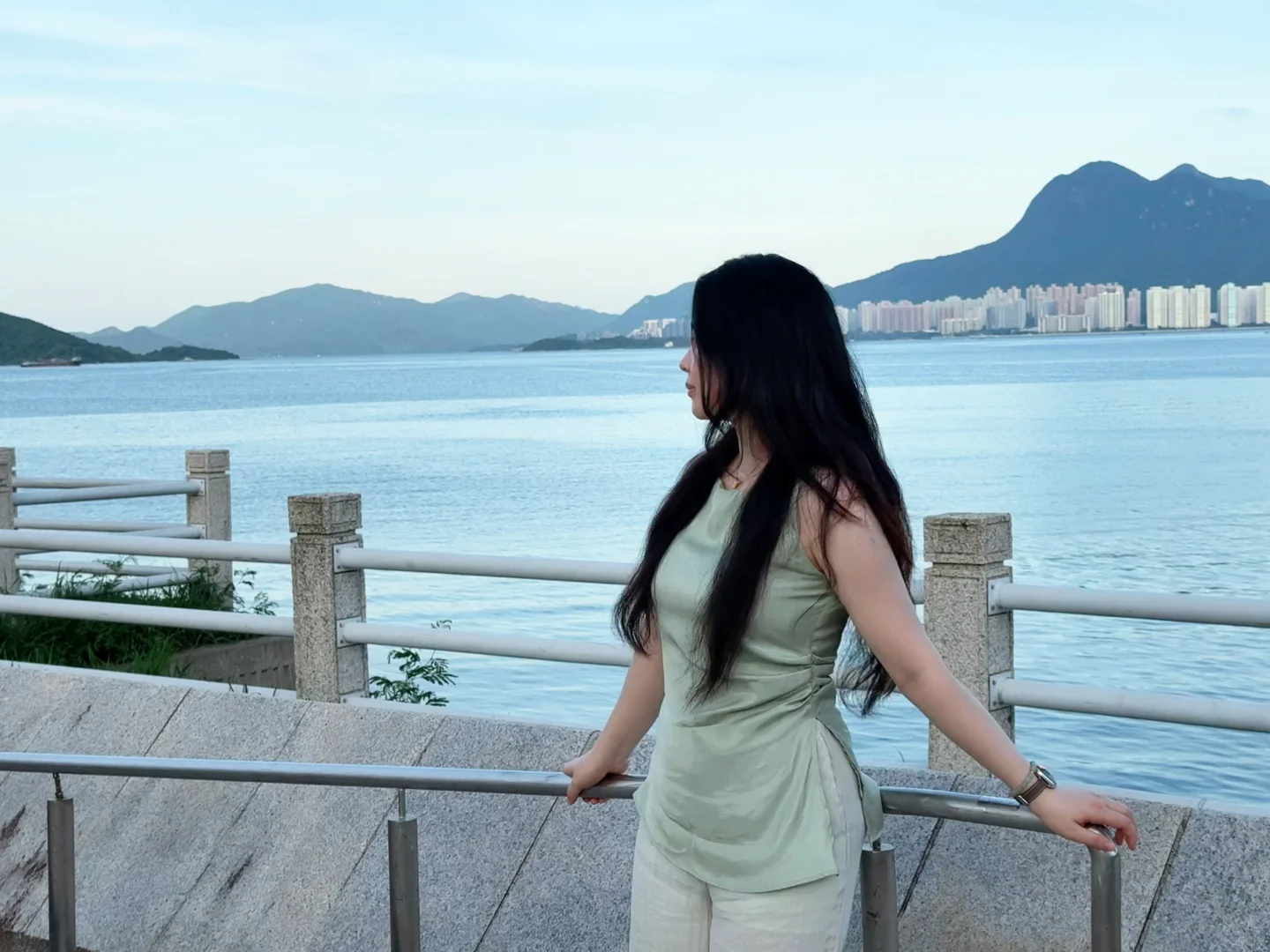 圆脸看着人好温柔