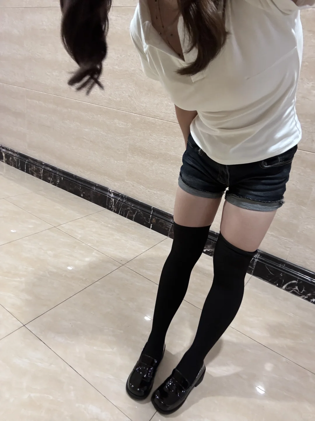 过膝袜萌萌！