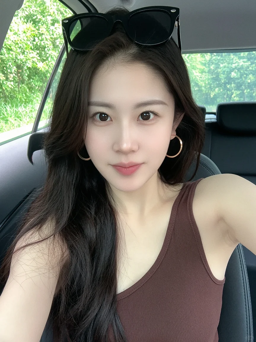 35岁，被自己的素颜美到了