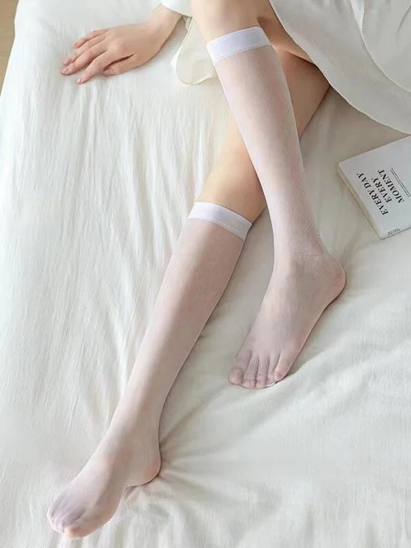 今日份穿搭| 纯欲中筒丝袜（3shuang 5.9r）