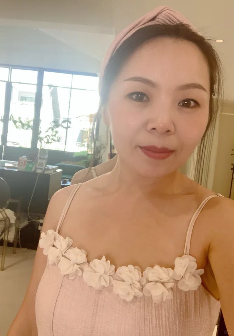 肉嘟嘟的少女