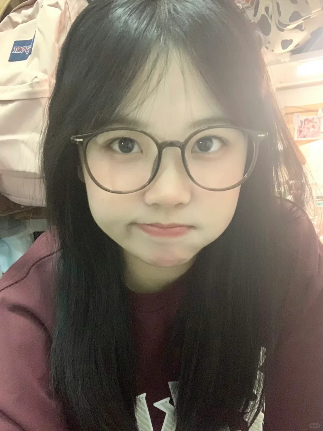 长圆脸丨舍友说我长了张素颜也很上镜的脸