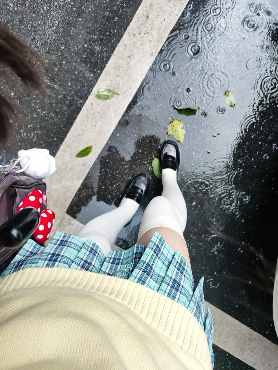 站在那里发什么呆ᐞ･֊･ᐞฅ