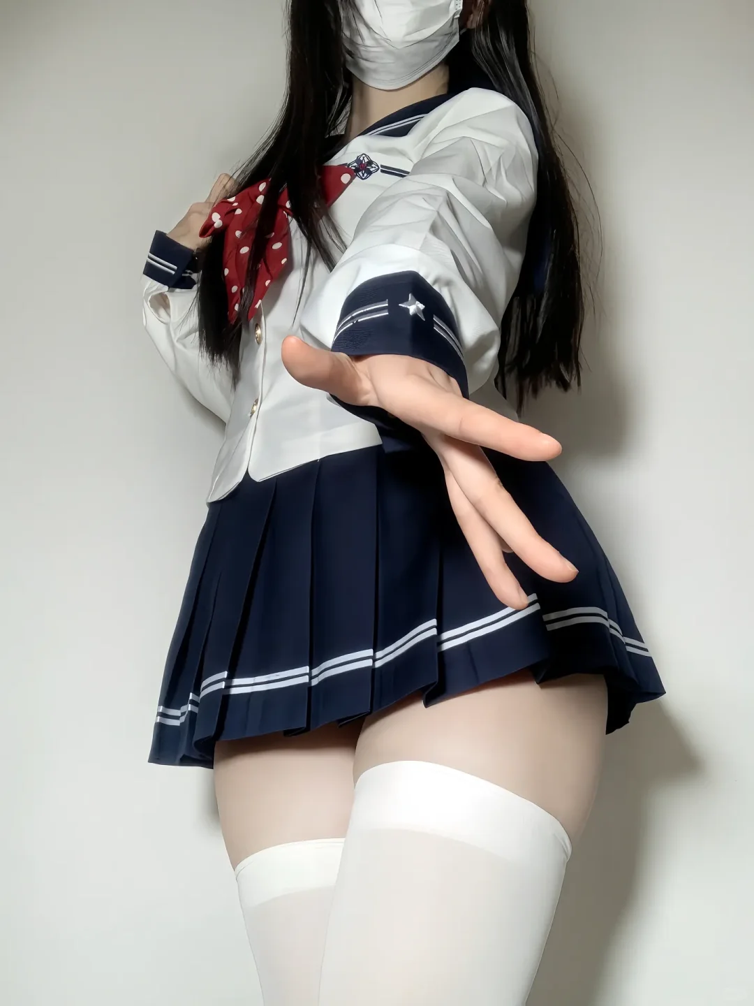 先爱我的素颜朝天 再爱我的光鲜亮丽