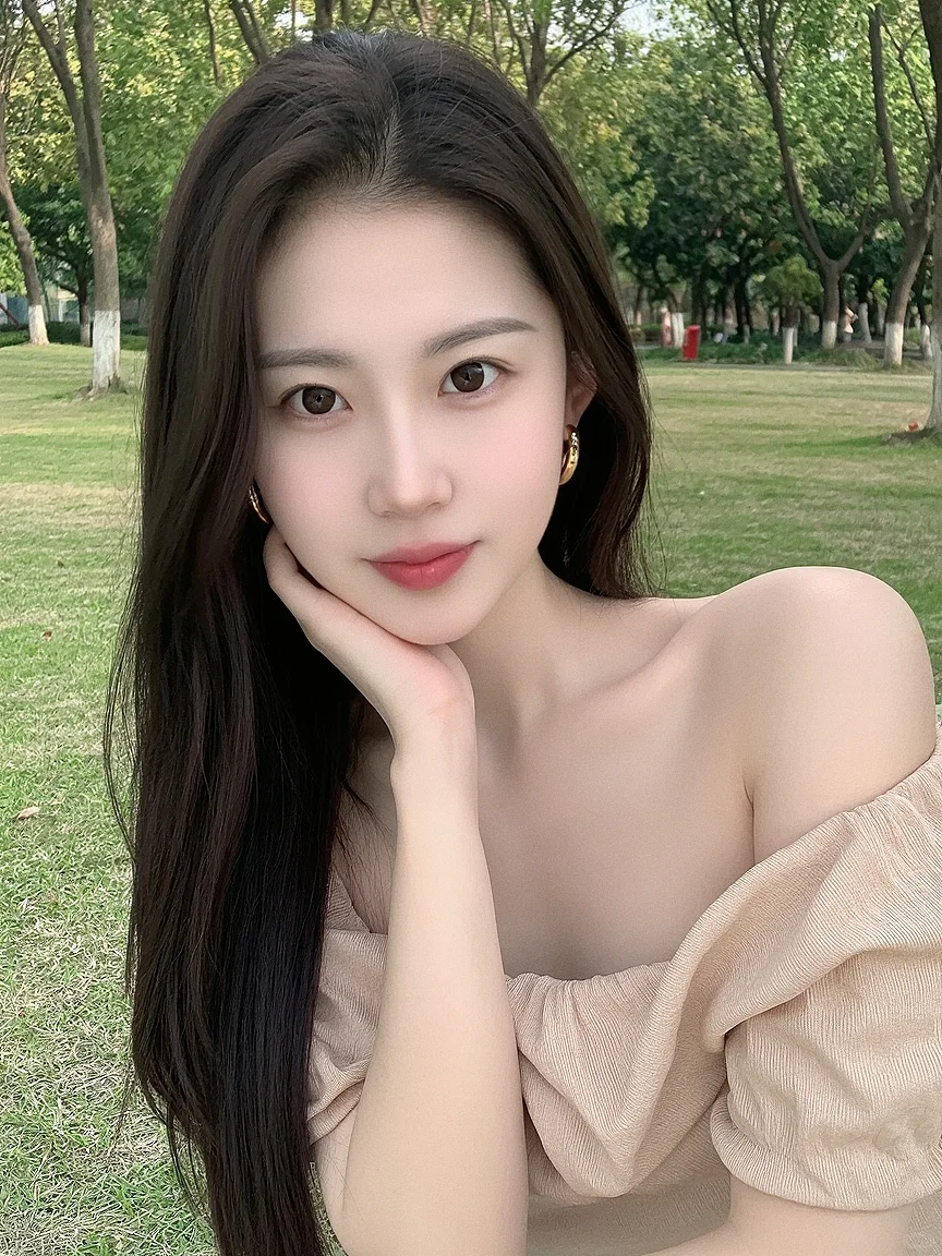 35岁，被自己的素颜美到了