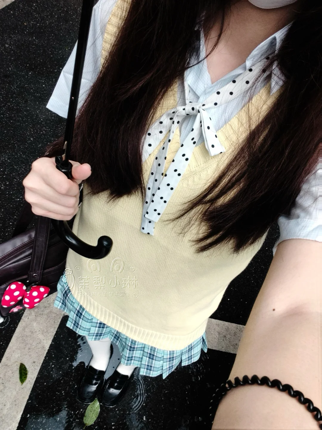 站在那里发什么呆ᐞ･֊･ᐞฅ
