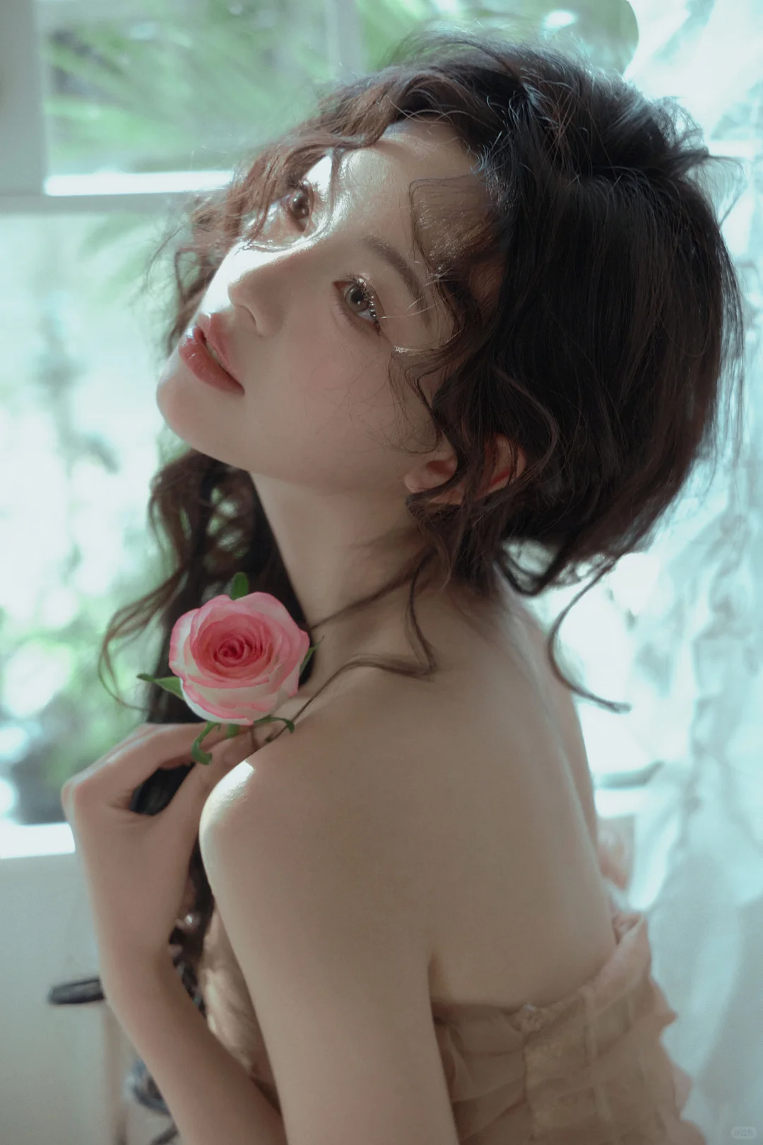 慵懒纯欲少女私房写真！美神降临！！
