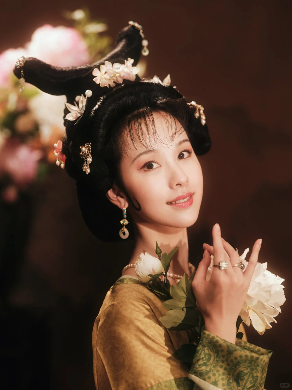 我本是女娇娥，又不是男儿郎