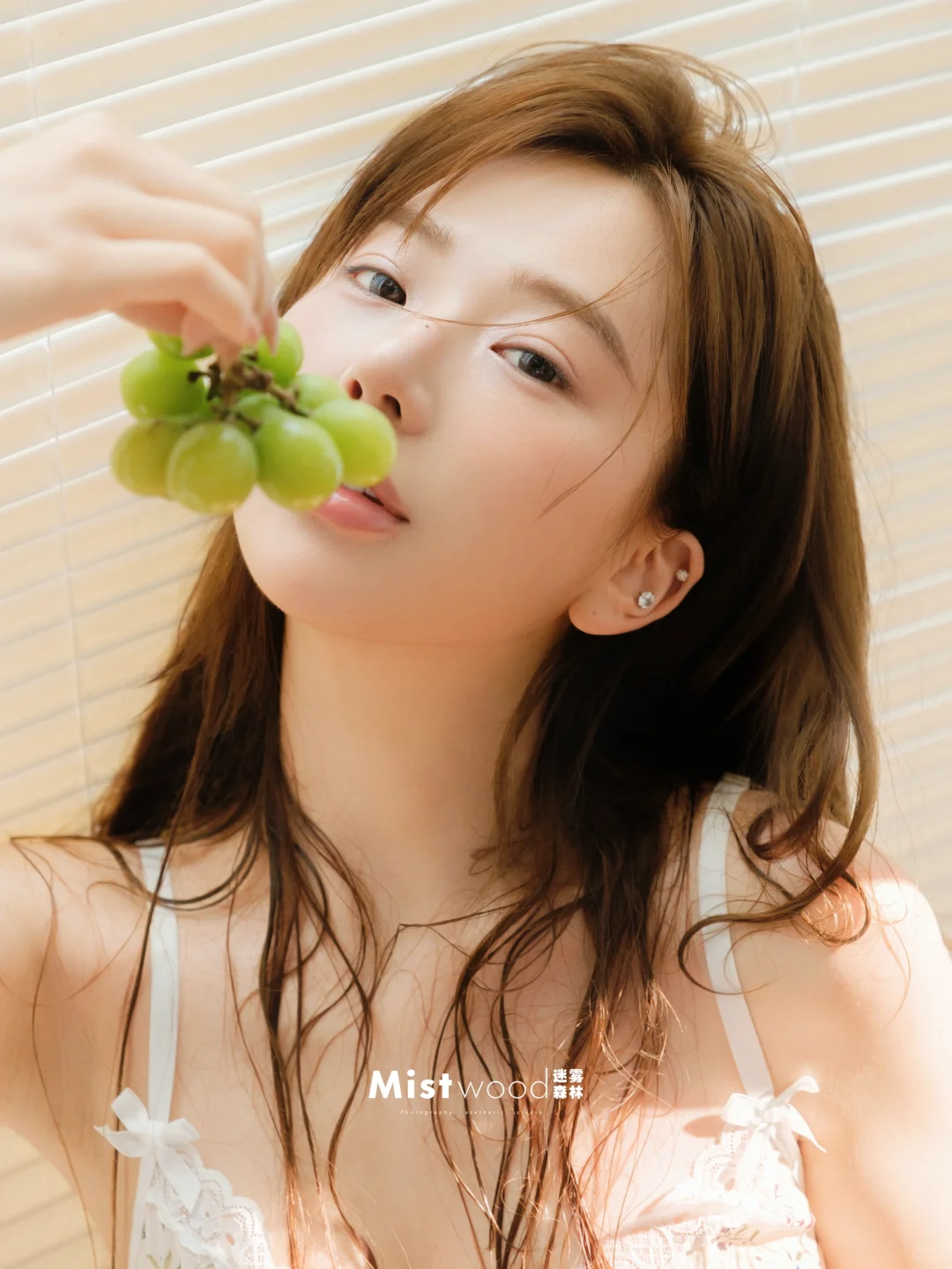 氧气感轻私房写真✨ 等一个青提味的夏天🍃