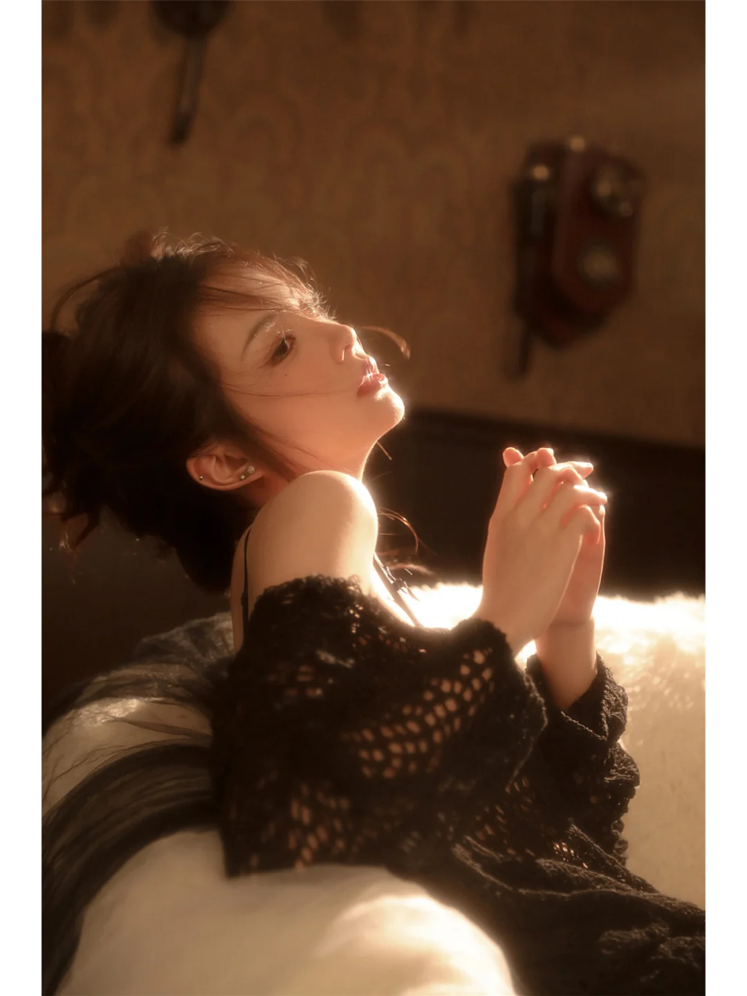 看一眼就沦陷的❗性感轻私发少女写真