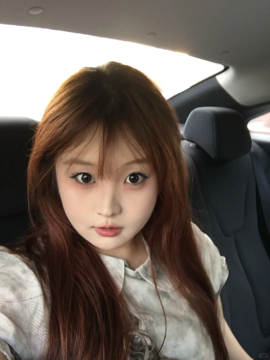 呆萌女孩