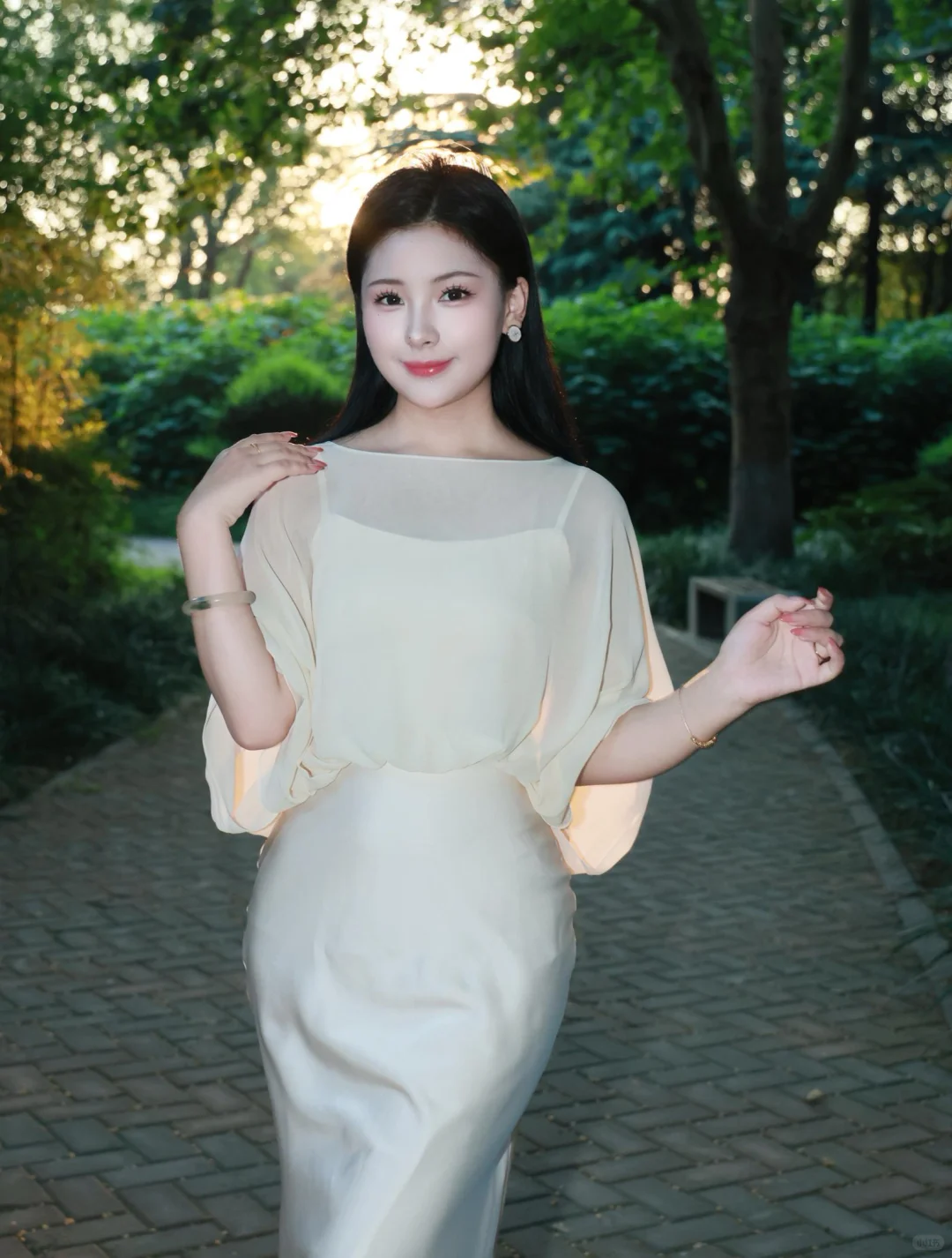 瑜伽小姨是姐感天花板