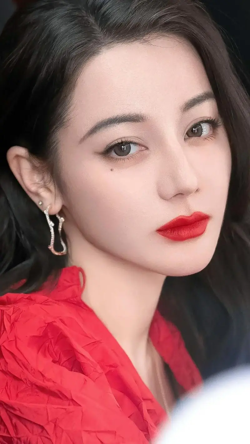 迪丽热巴‖人怎么可以美成这样