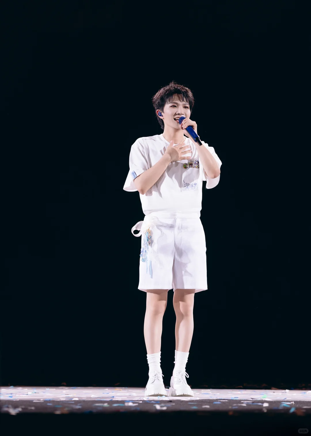 周深 | ☀「深深的」7月27日演唱会舞台日记5⃣