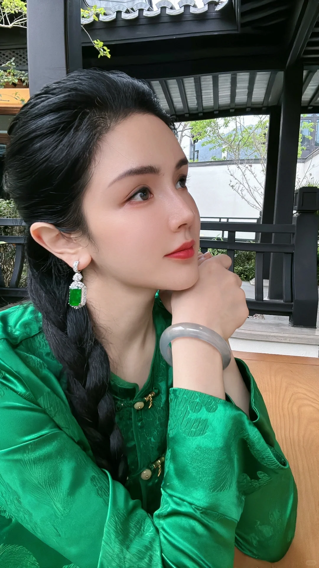 这个侧颜骨相打几分