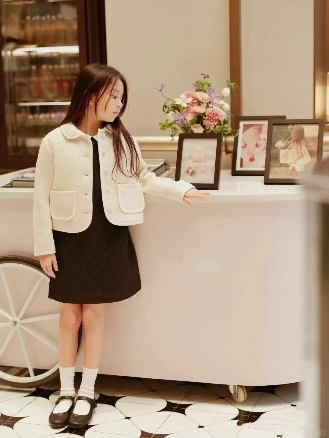 这个女孩子的冷色调真的绝了～