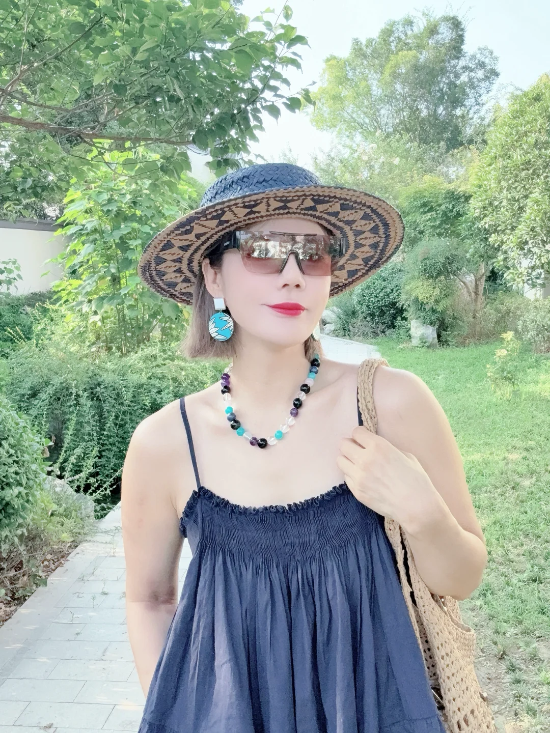 女人四十花一花