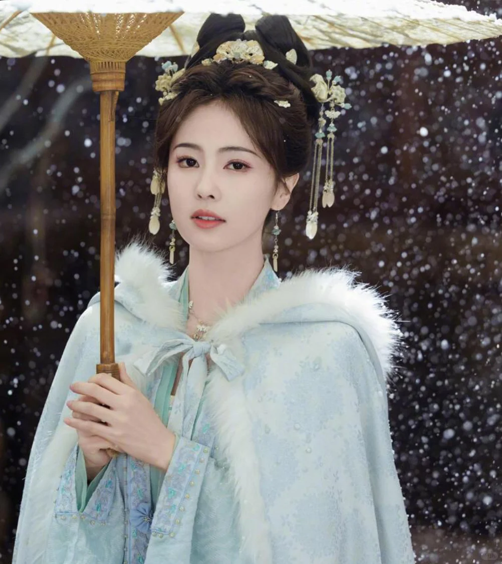 这样的女明星谁不爱呀～