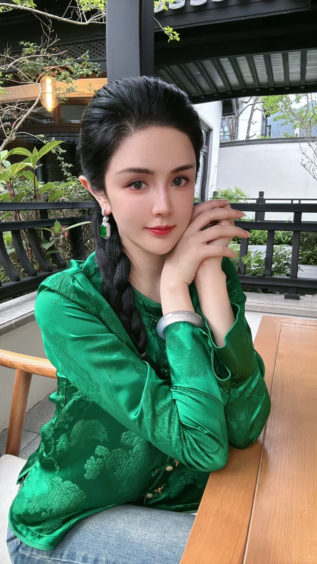 这个侧颜骨相打几分
